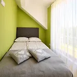Szafir Lodge